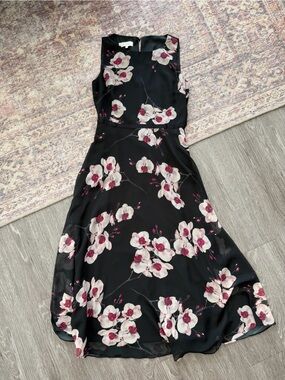 Hobbs London Floral Print Midi Length Dress in Black Floral